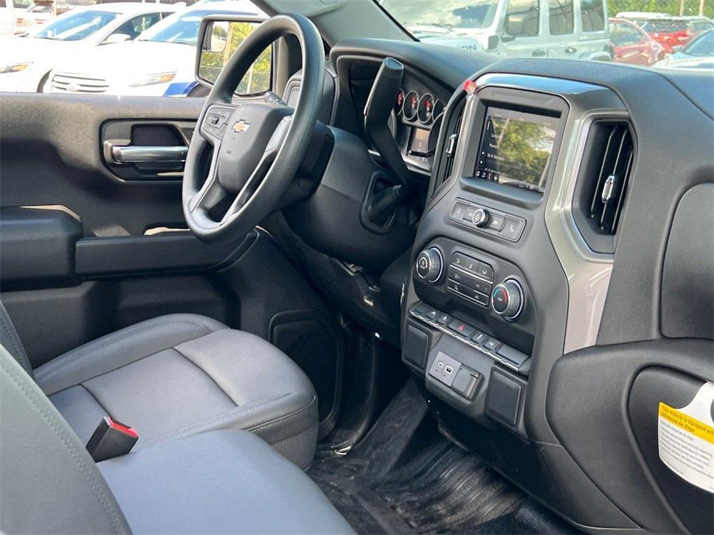 new 2025 Chevrolet Silverado 1500 car, priced at $31,045