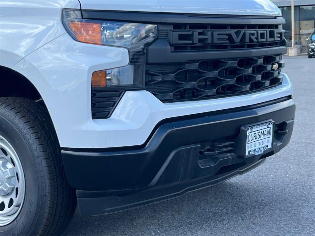 new 2025 Chevrolet Silverado 1500 car, priced at $31,045