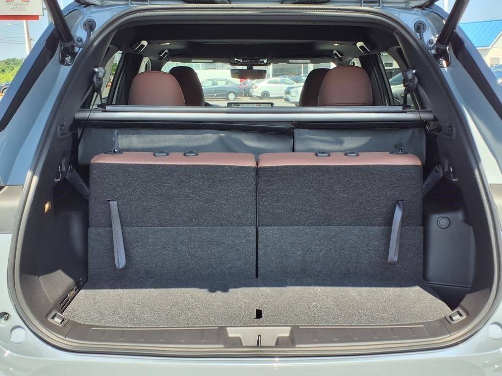new 2025 Mitsubishi Outlander car, priced at $45,930