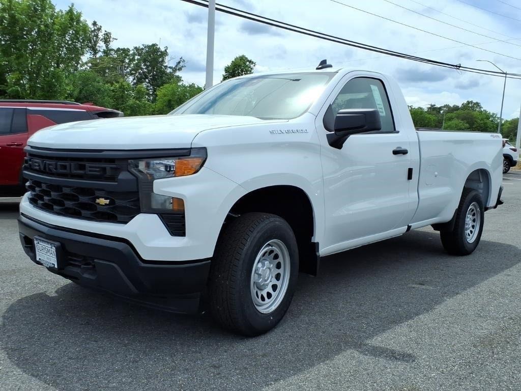 new 2025 Chevrolet Silverado 1500 car, priced at $40,995