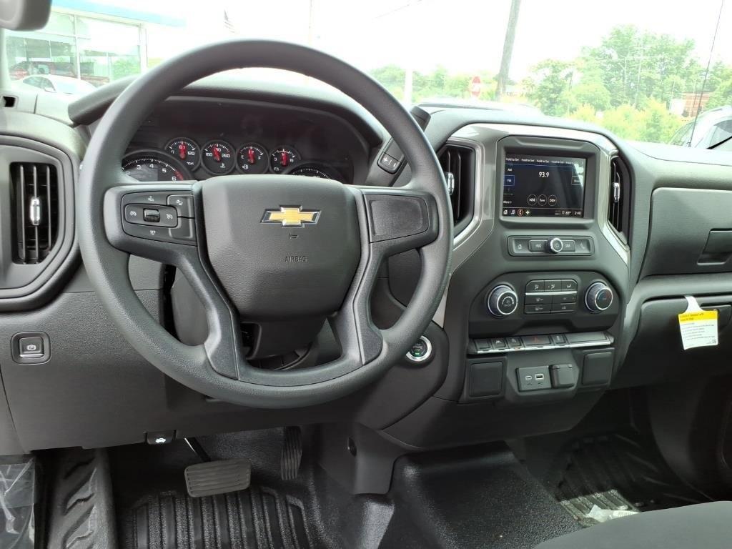 new 2025 Chevrolet Silverado 1500 car, priced at $41,607