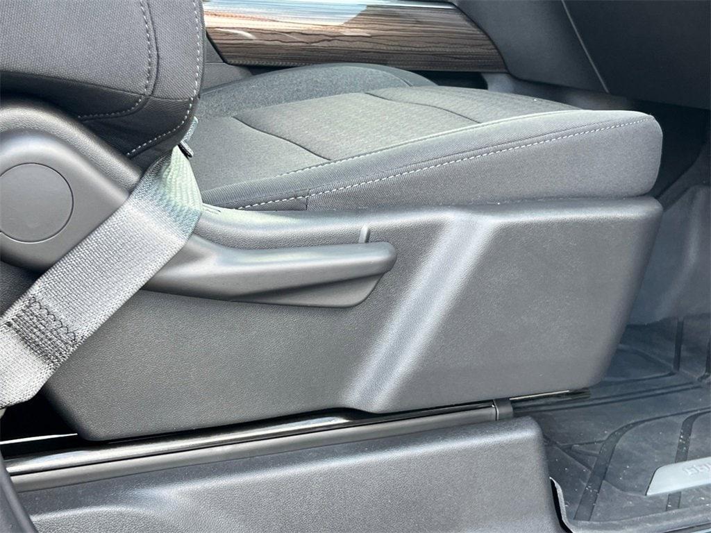 new 2025 Chevrolet Silverado 1500 car, priced at $53,565