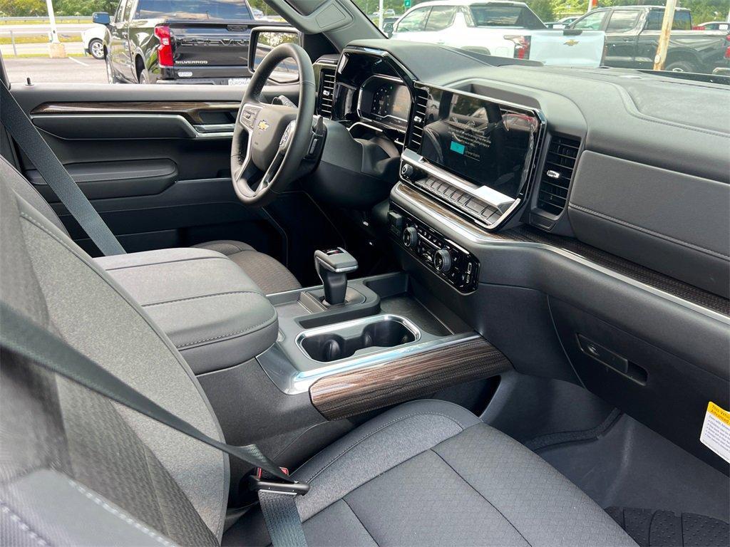 new 2025 Chevrolet Silverado 1500 car, priced at $53,565