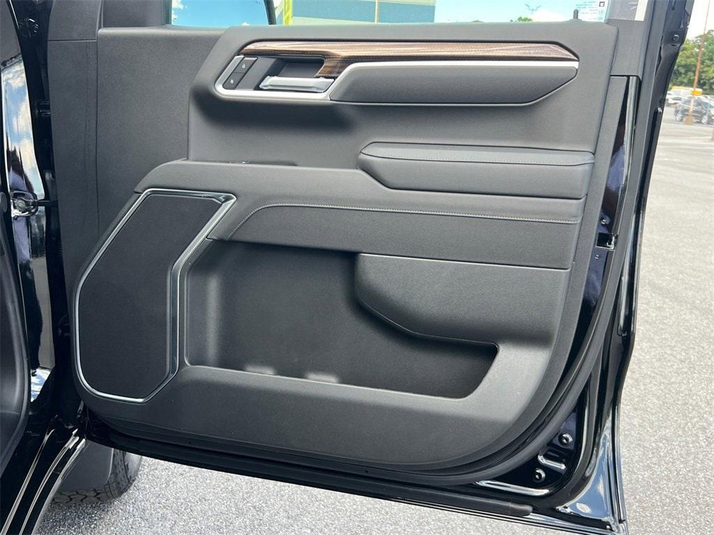 new 2025 Chevrolet Silverado 1500 car, priced at $53,565