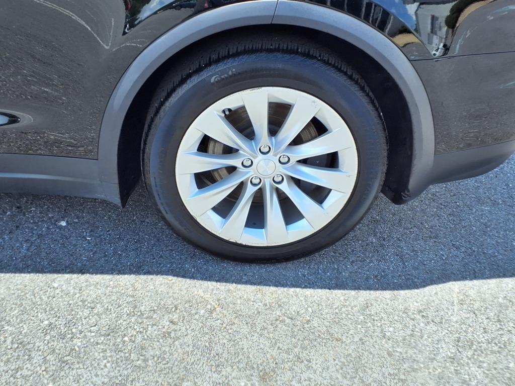 used 2019 Tesla Model X car, priced at $34,500