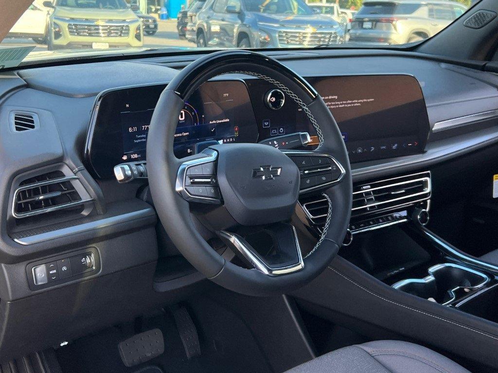 new 2025 Chevrolet Traverse car, priced at $42,915