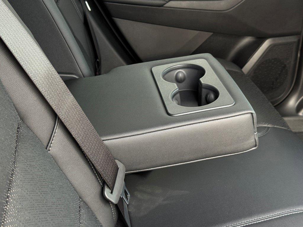new 2026 Chevrolet Equinox car, priced at $31,995