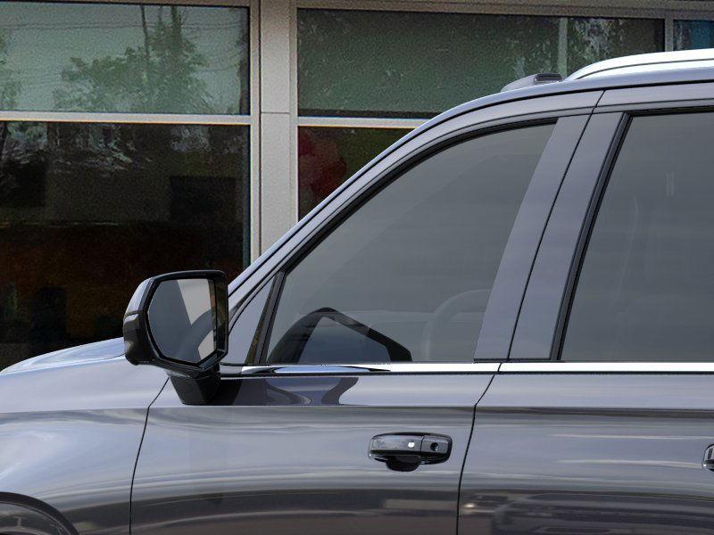 new 2025 Chevrolet Suburban car