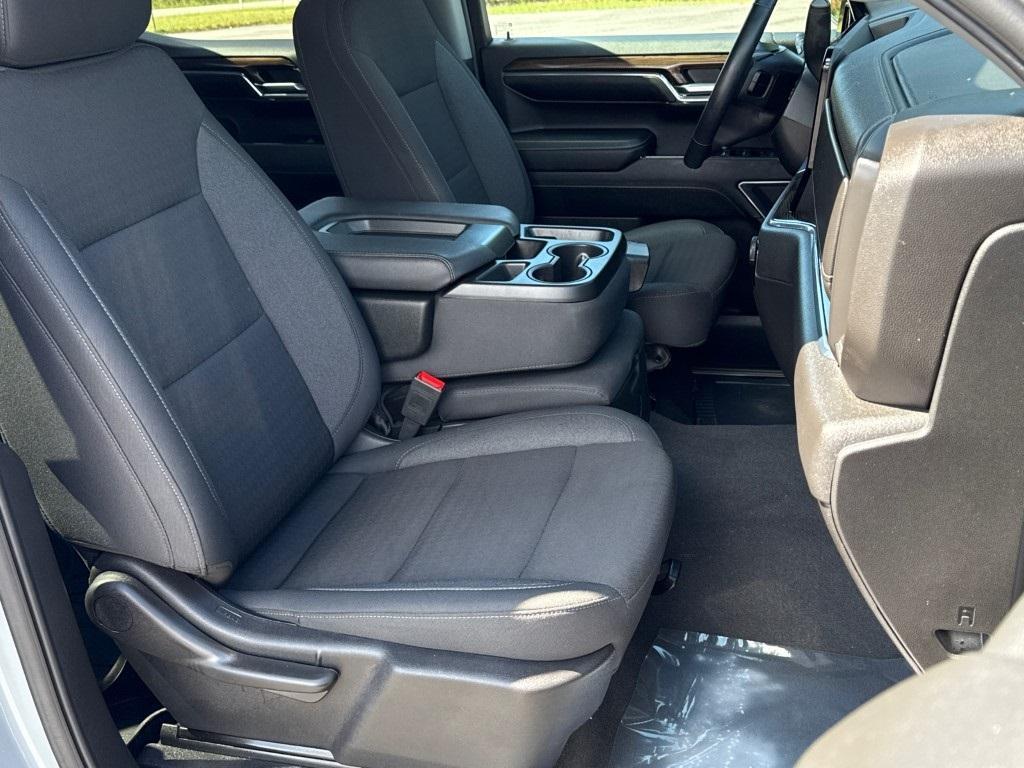 used 2024 Chevrolet Silverado 1500 car, priced at $43,000