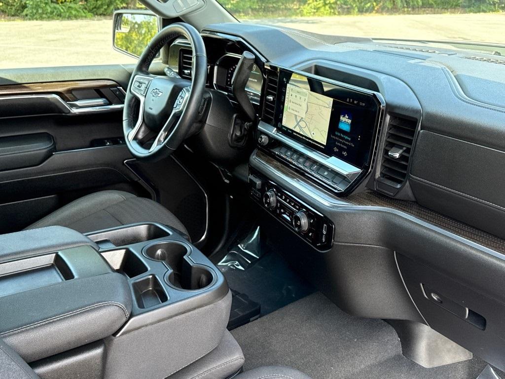 used 2024 Chevrolet Silverado 1500 car, priced at $43,000