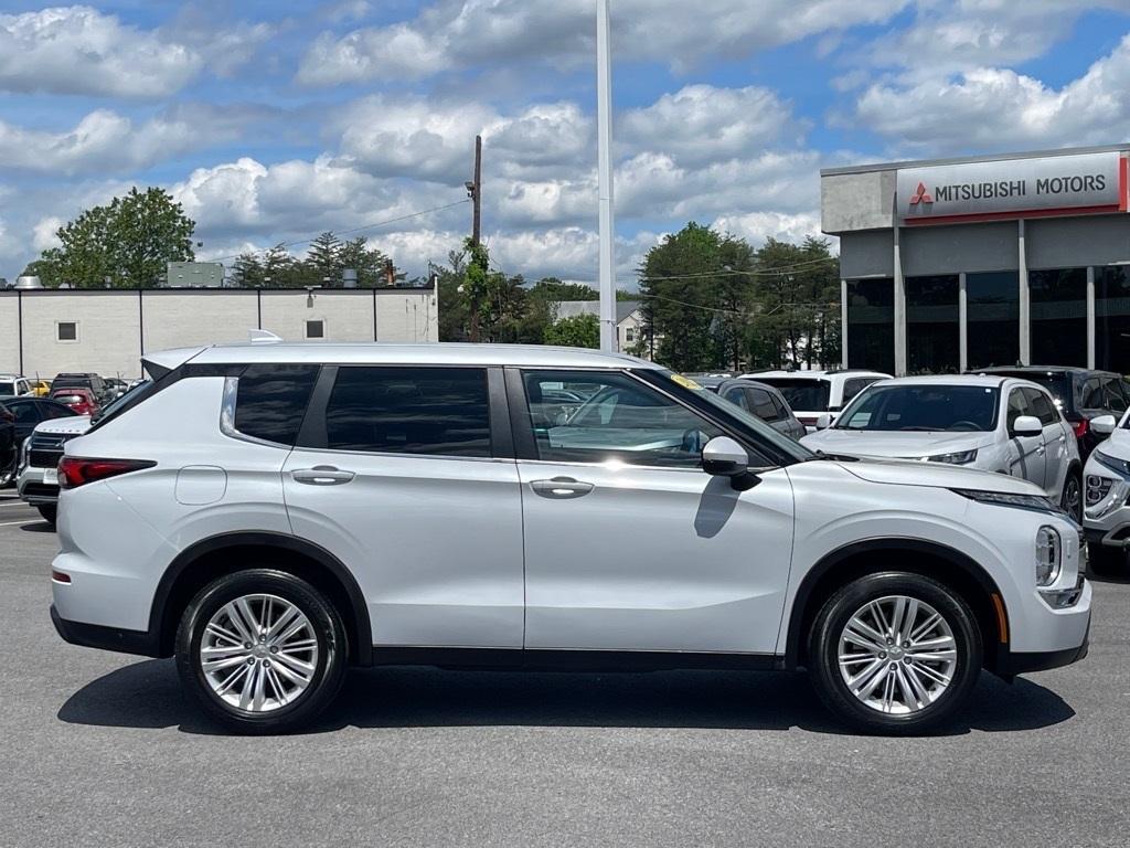 used 2022 Mitsubishi Outlander car, priced at $24,000