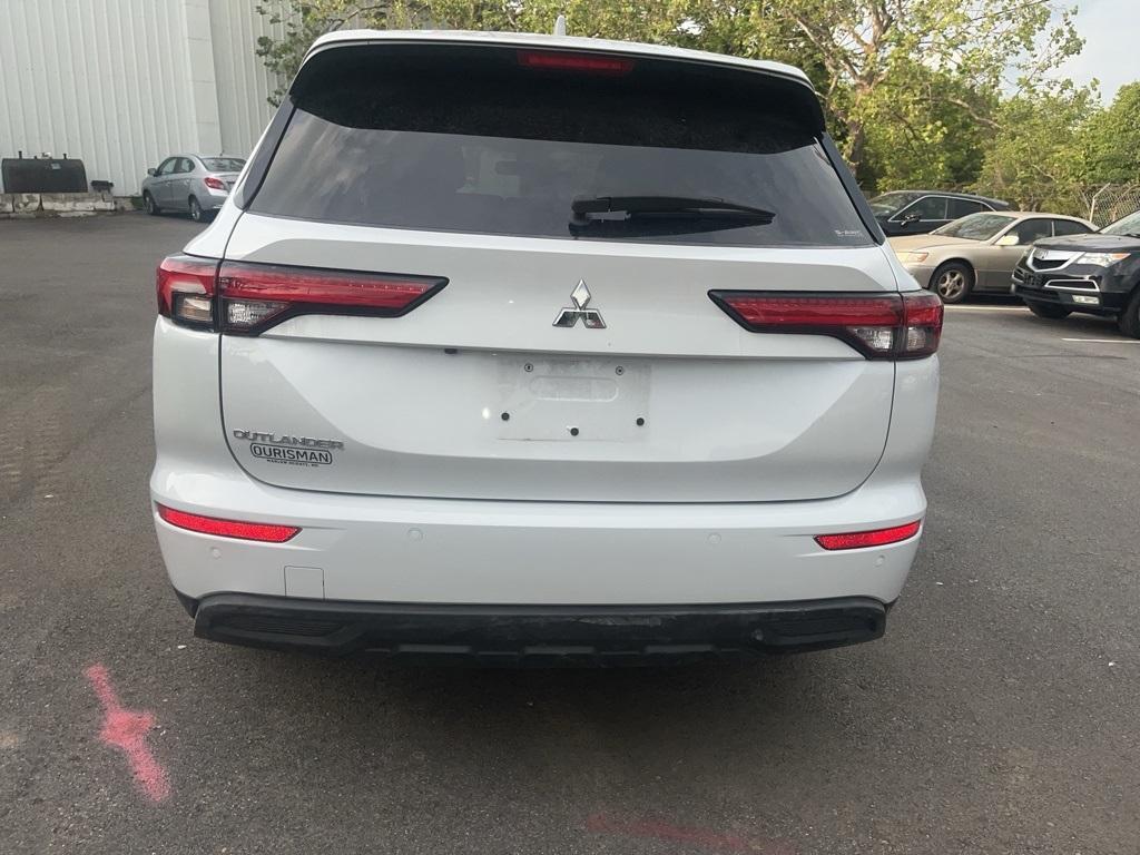 used 2022 Mitsubishi Outlander car, priced at $24,800