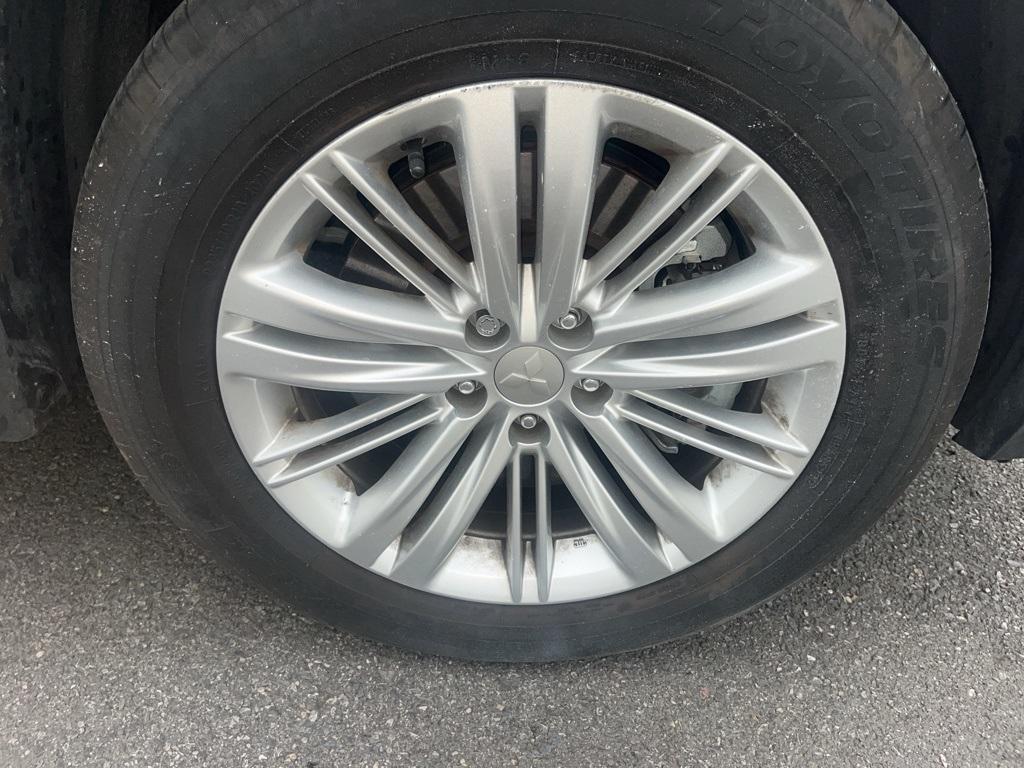 used 2022 Mitsubishi Outlander car, priced at $24,800