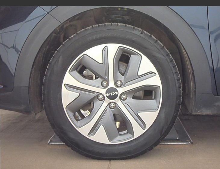 used 2022 Kia Niro EV car, priced at $20,599