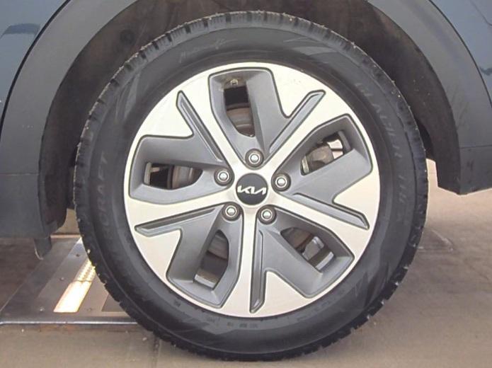 used 2022 Kia Niro EV car, priced at $20,599