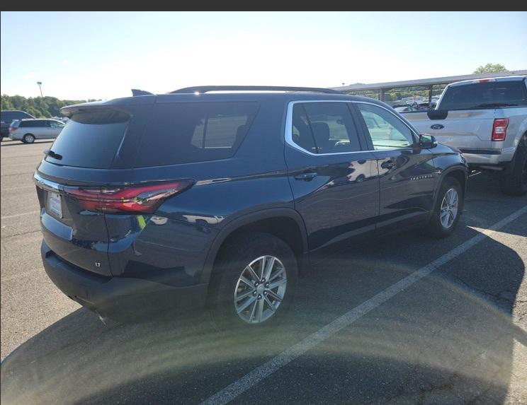 used 2022 Chevrolet Traverse car, priced at $30,500