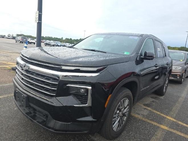 used 2024 Chevrolet Traverse car, priced at $35,000