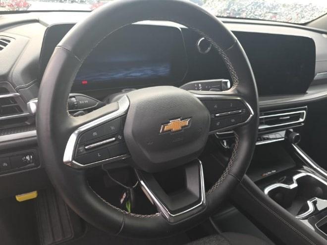 used 2024 Chevrolet Traverse car, priced at $35,000
