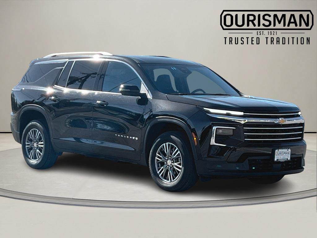 used 2024 Chevrolet Traverse car, priced at $34,000