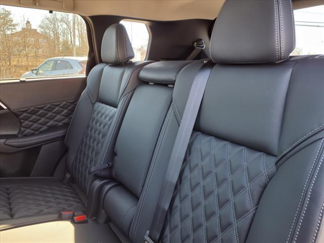 new 2025 Mitsubishi Outlander PHEV car, priced at $50,070