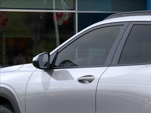 new 2025 Chevrolet Trax car, priced at $22,995