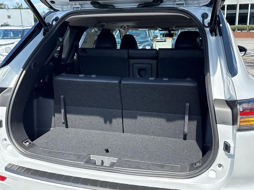 new 2025 Mitsubishi Outlander car, priced at $44,315