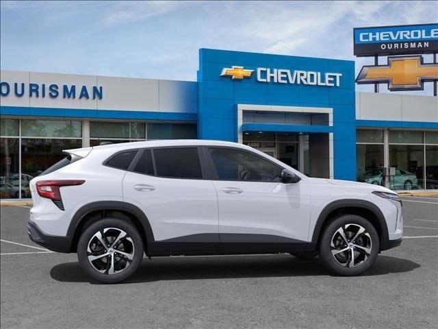 new 2025 Chevrolet Trax car, priced at $23,995