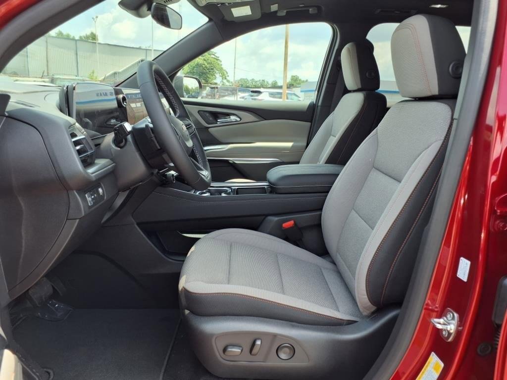 new 2025 Chevrolet Traverse car, priced at $44,776