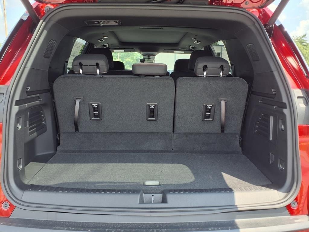 new 2025 Chevrolet Traverse car, priced at $44,776