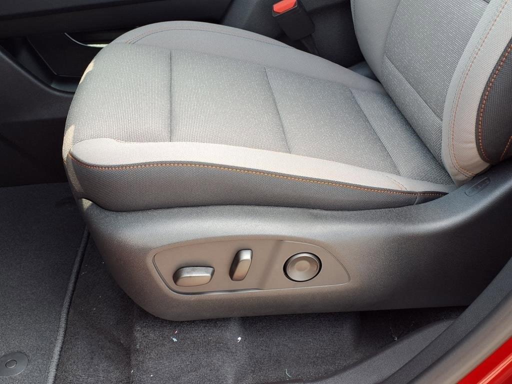 new 2025 Chevrolet Traverse car, priced at $44,776