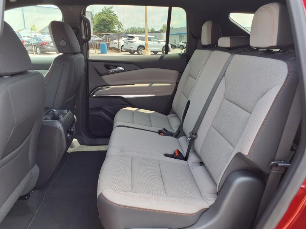 new 2025 Chevrolet Traverse car, priced at $44,776