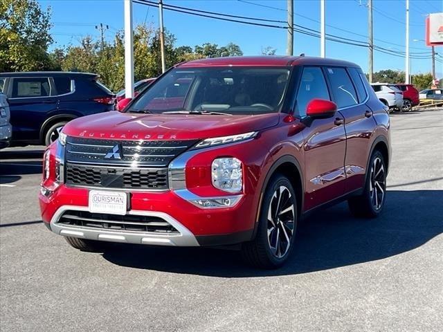 new 2024 Mitsubishi Outlander car, priced at $38,395