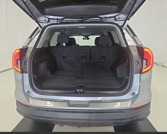 used 2024 GMC Terrain car, priced at $24,000