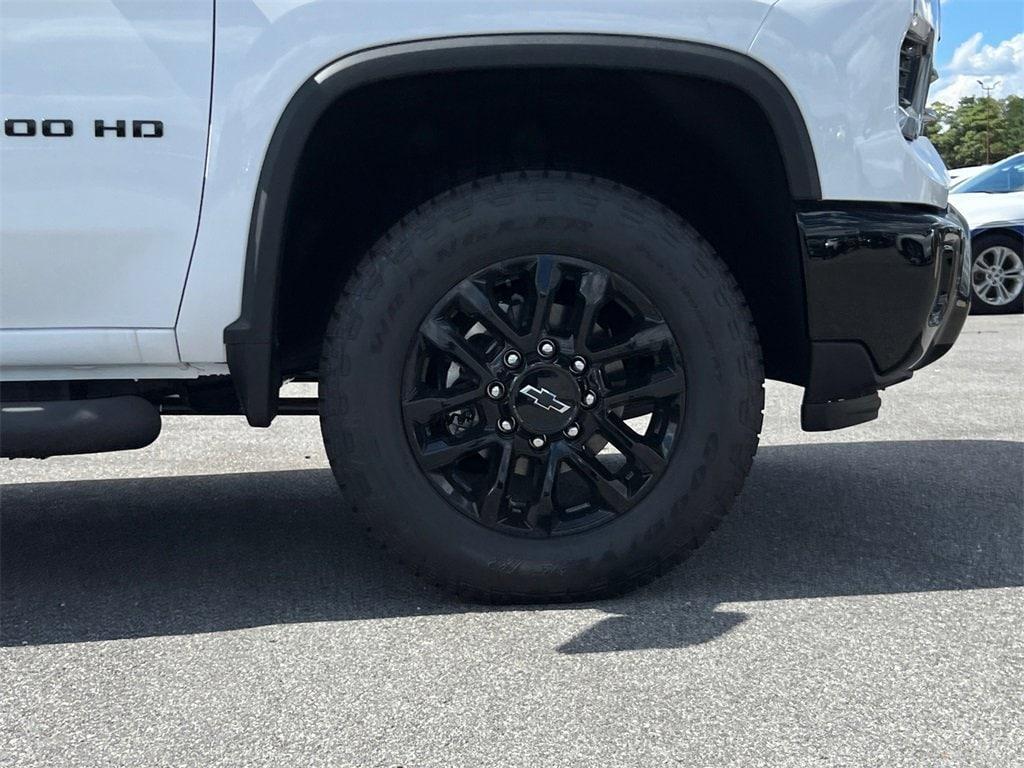 new 2025 Chevrolet Silverado 2500 car, priced at $68,120