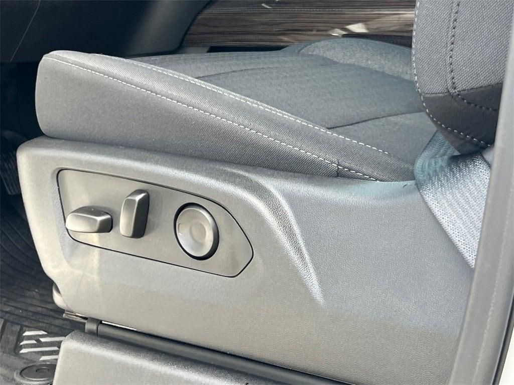 new 2025 Chevrolet Silverado 2500 car, priced at $68,120