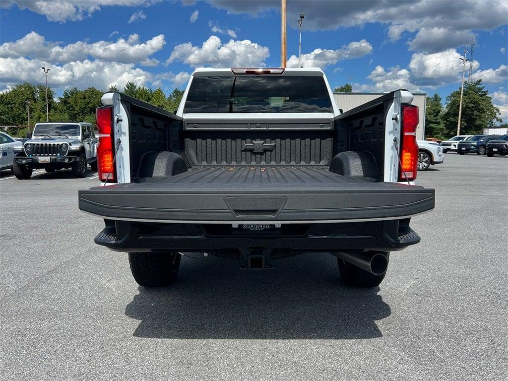new 2025 Chevrolet Silverado 2500 car, priced at $68,120