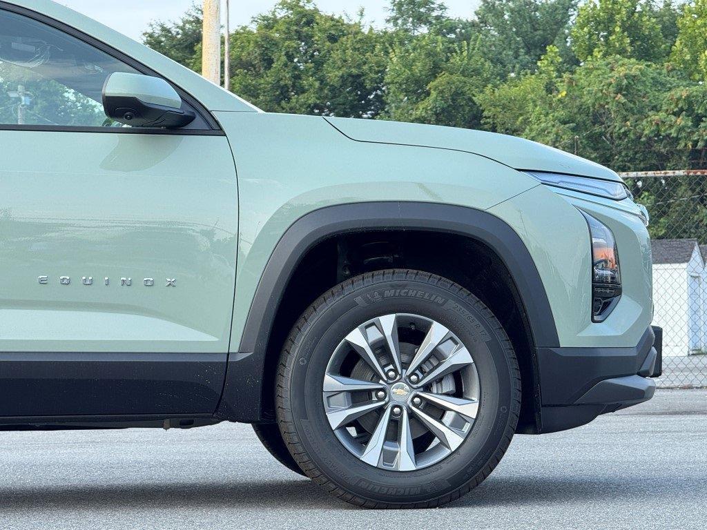 new 2026 Chevrolet Equinox car, priced at $30,995