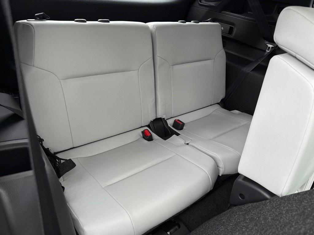 new 2025 Mitsubishi Outlander car, priced at $41,070