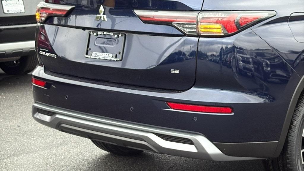 new 2025 Mitsubishi Outlander car, priced at $41,070