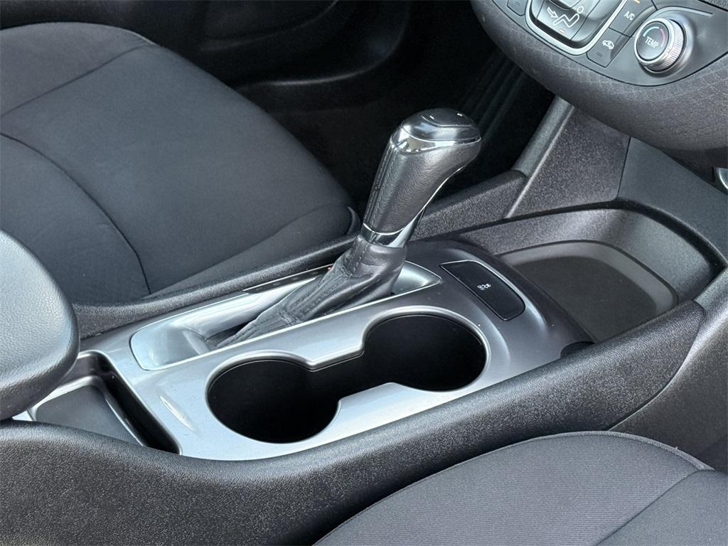 used 2020 Chevrolet Malibu car, priced at $13,500