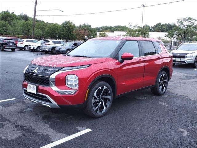 new 2024 Mitsubishi Outlander car, priced at $36,015