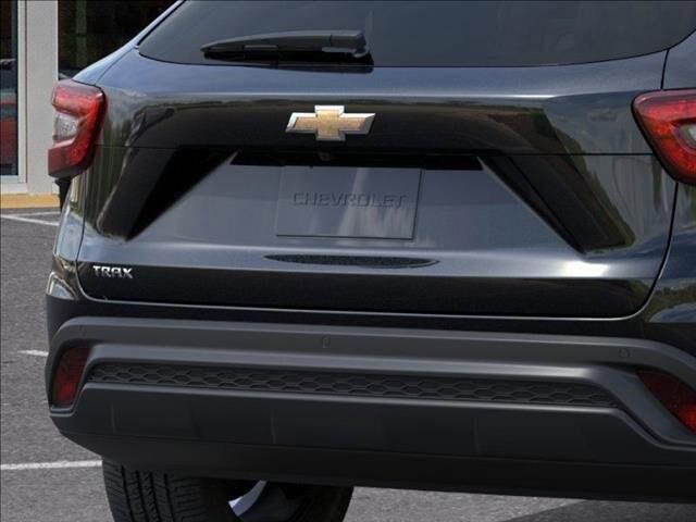 new 2025 Chevrolet Trax car, priced at $22,795