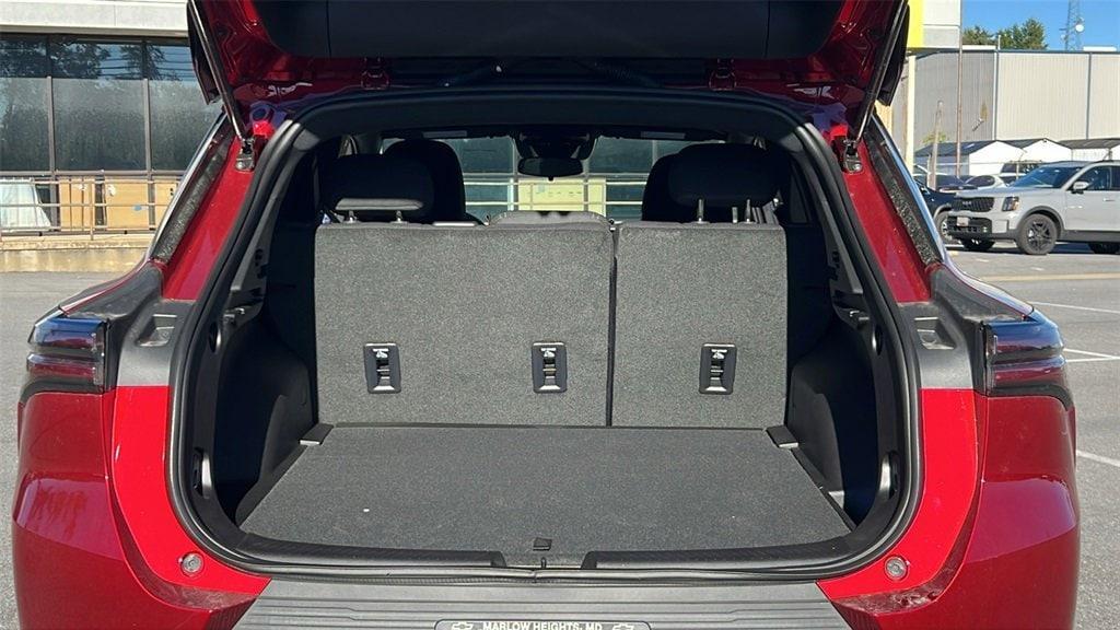 new 2026 Chevrolet Equinox EV car, priced at $31,990