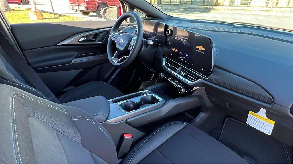 new 2026 Chevrolet Equinox EV car, priced at $31,990