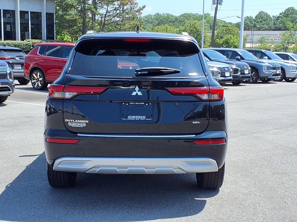 used 2023 Mitsubishi Outlander car, priced at $29,500
