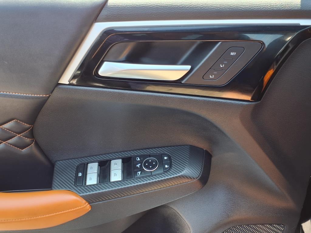 used 2023 Mitsubishi Outlander car, priced at $29,500