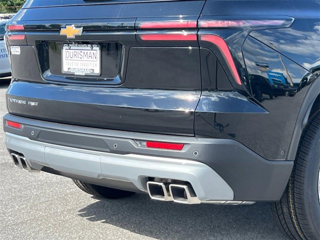 new 2026 Chevrolet Traverse car, priced at $45,655