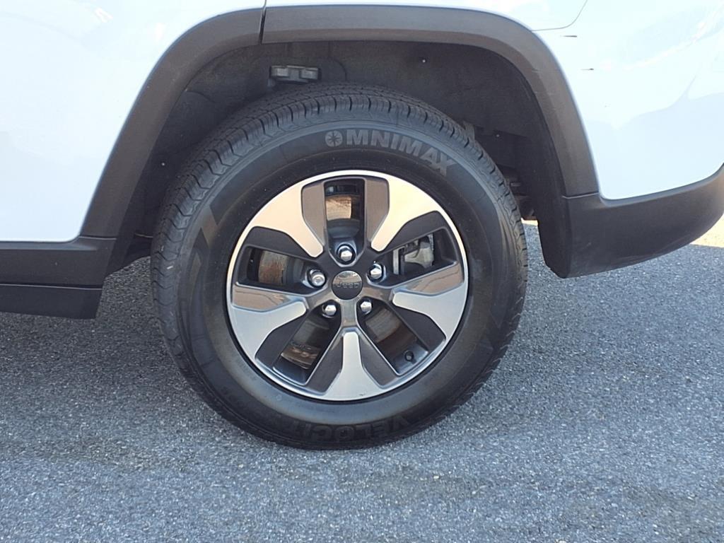 used 2023 Jeep Grand Cherokee 4xe car, priced at $29,500