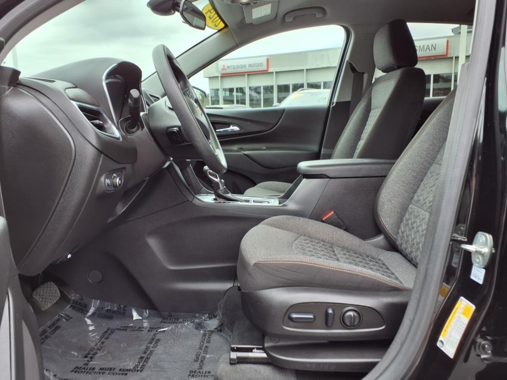 used 2024 Chevrolet Equinox car, priced at $24,000