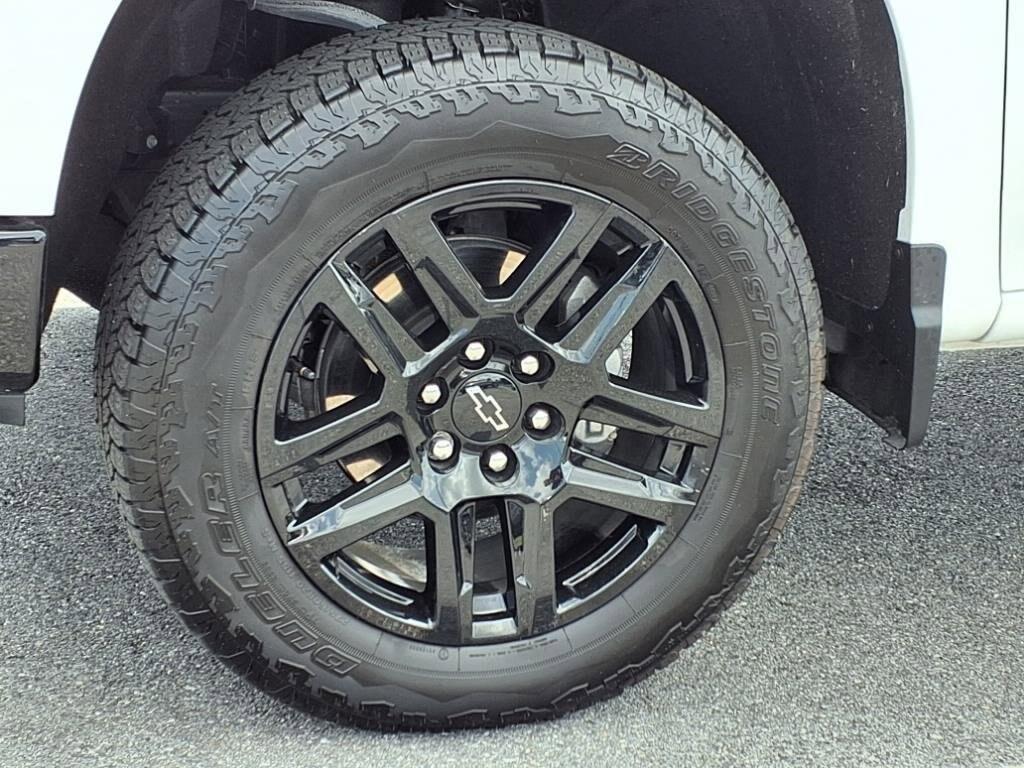 new 2025 Chevrolet Silverado 1500 car, priced at $58,997